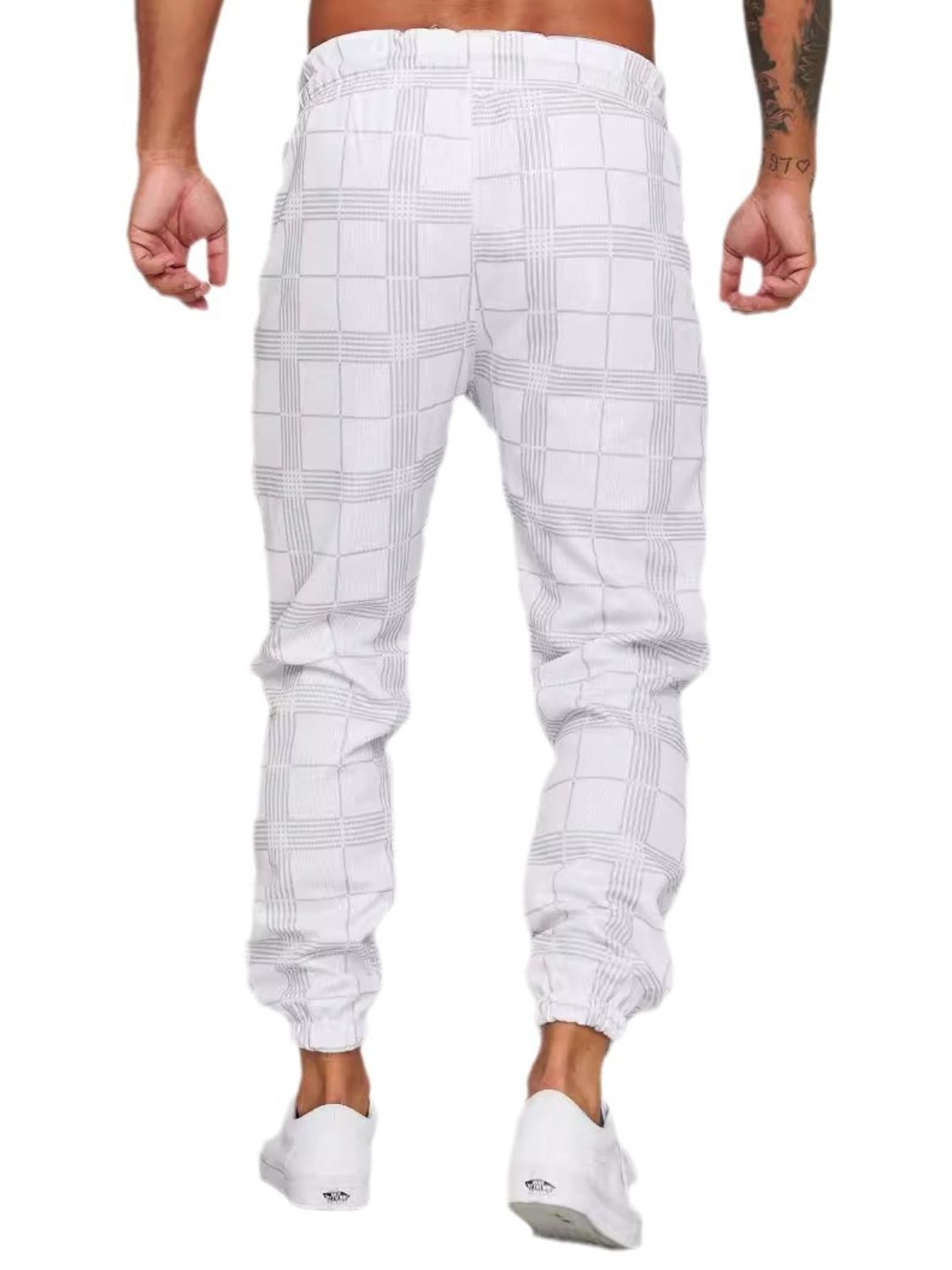 72ec6be7-cf9a-41c4-a445-607752dbb093-Max