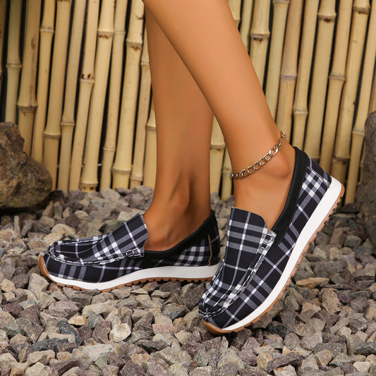 Plaid Round Toe Slip-On Sneakers